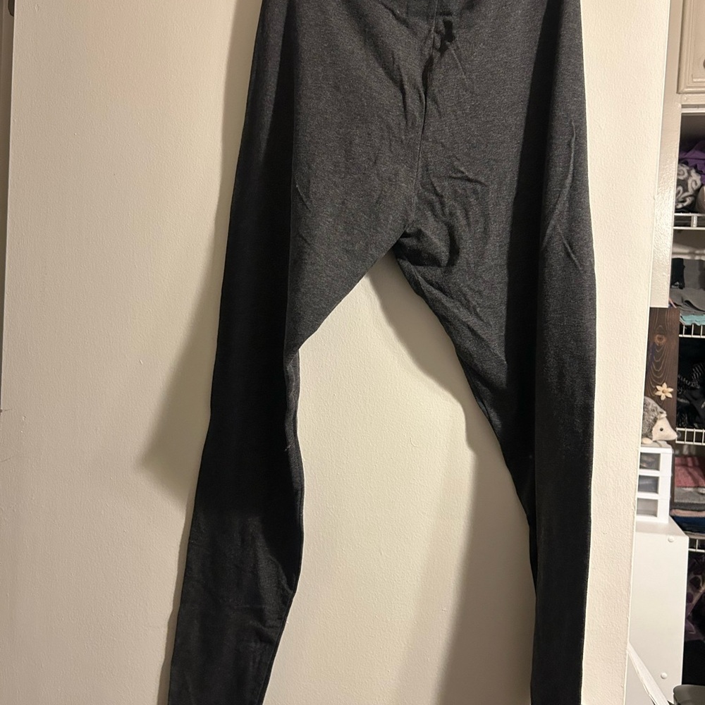 Women's Dark Gray Leggings
